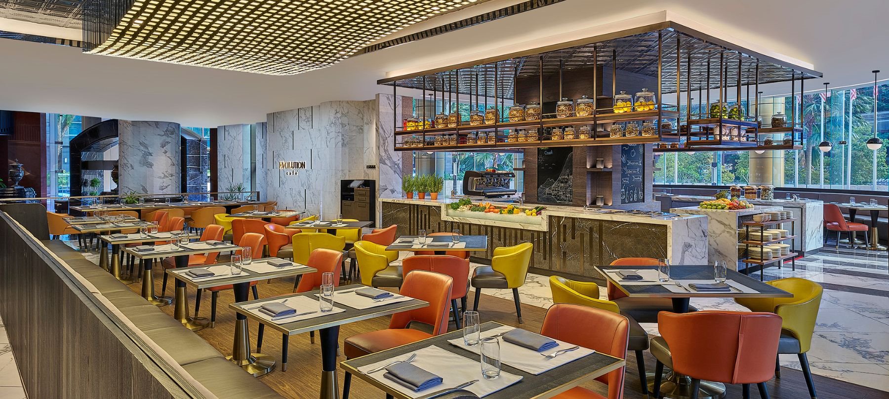Tendinte in Industrie: Cum Evolueaza Restaurantele in 2025