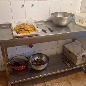 Masa inox 140 cm x 60 cm x 120 cm